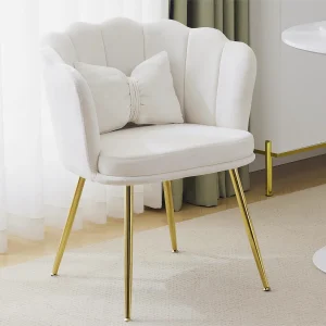 1 Fluwelen stoel – met bloemblaadjevormige rugleuning – Goud metalen poten – Beige 1 Fluwelen stoel – met bloemblaadjevormige rugleuning – Goud metalen poten – Beige