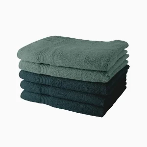 5 Badhanddoeken 70 x 130 cm3 Pauw + 2 Celadon 5 Badhanddoeken 70 x 130 cm3 Pauw + 2 Celadon