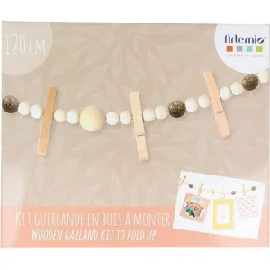 3 DIY kerstdecoratiedozen – Houten souvenirslinger