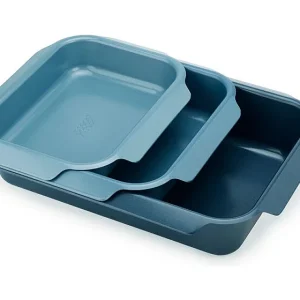 Anti-aanbak bakplaten Joseph Joseph Nest Oven, set van 3, van koolstofstaal, ruimtebesparend, geschikt voor de oven, blauwe kleur. Anti-aanbak bakplaten Joseph Joseph Nest Oven, set van 3, van koolstofstaal, ruimtebesparend, geschikt voor de oven, blauwe kleur.