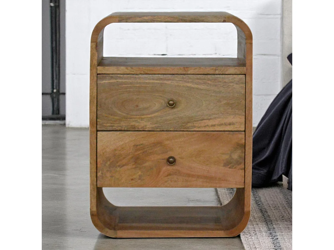 Artisan Furniture London nachtkastje met 2 lades van massief hout