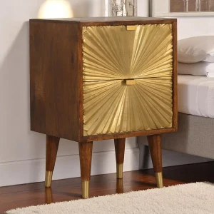 Artisan Furniture Manilla Gold nachtkastje van massief mangohout, 2 messing gefineerde lades, goudkleurig en bruin Artisan Furniture Manilla Gold nachtkastje van massief mangohout, 2 messing gefineerde lades, goudkleurig en bruin