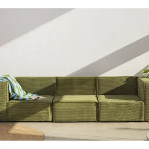 3-zitsbank met chaise longue, bekleed met corduroy stof in groen 3-zitsbank met chaise longue, bekleed met corduroy stof in groen