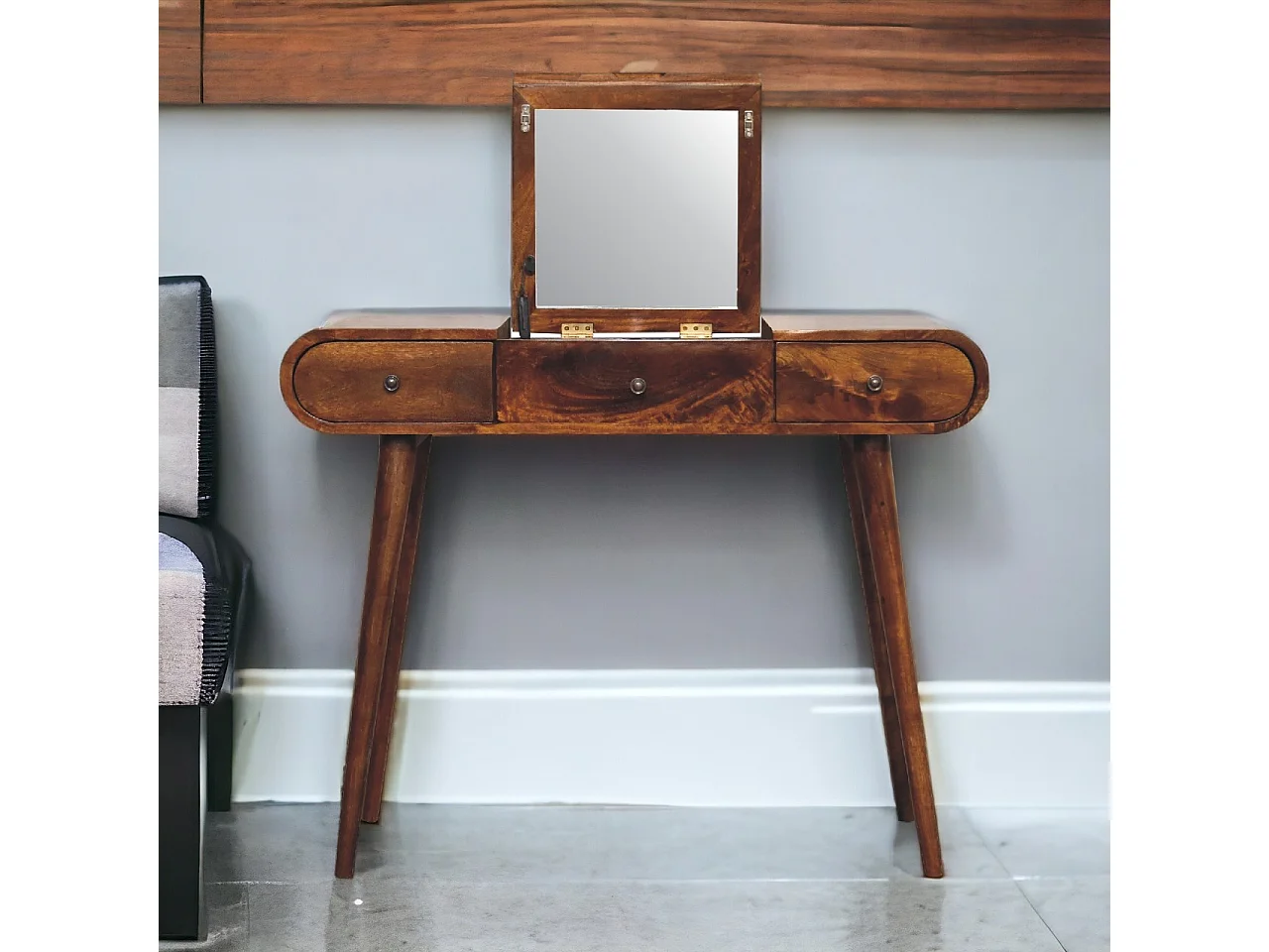 Kaptafel van kastanjehout met spiegel Artisan Furniture, 3 lades, 1 spiegel, bruin
