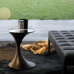 Andorra salontafel matzwarte structuur en zwart glazen blad Andorra salontafel matzwarte structuur en zwart glazen blad