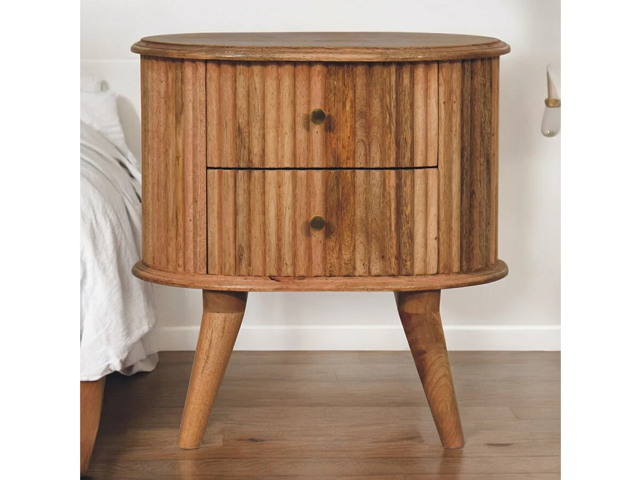 Artisan Furniture Soba nachtkastje in Scandinavische stijl van massief hout
