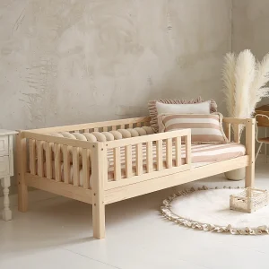 Bed 90×190 met barrière en lattenbodem inclusief poten 19 cm Agnès Bois Bed 90×190 met barrière en lattenbodem inclusief poten 19 cm Agnès Bois
